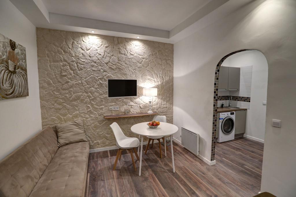 Contrast Luxapart 3 Min Mc Casino Босолей Экстерьер фото